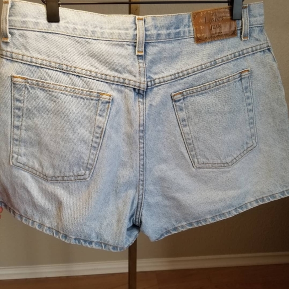 Vintage, MODA international denim shorts - Picture 2 of 5
